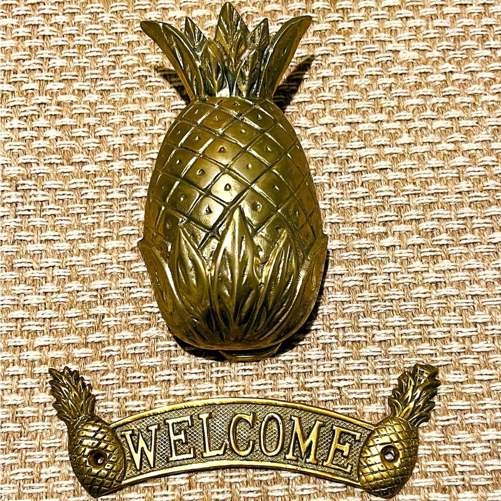 Brass Pineapple Door Knocker & Door Welcome Plaque